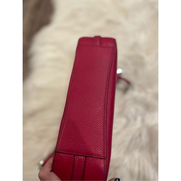 Michael Kors pink chain strap medium satchel with lots of interior pocket - Picture 12 of 12